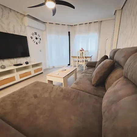 Mrv Centro Piscina Y Parking Torremolinos