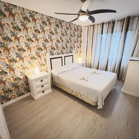 Apartmán Mrv Centro Piscina Y Parking *